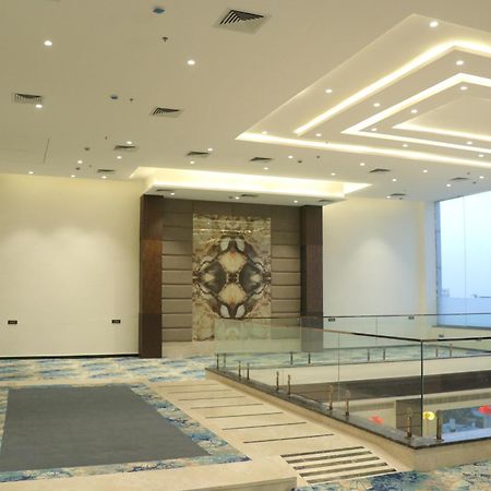 ホテル Pt Moolraj Residency ウーナ エクステリア 写真